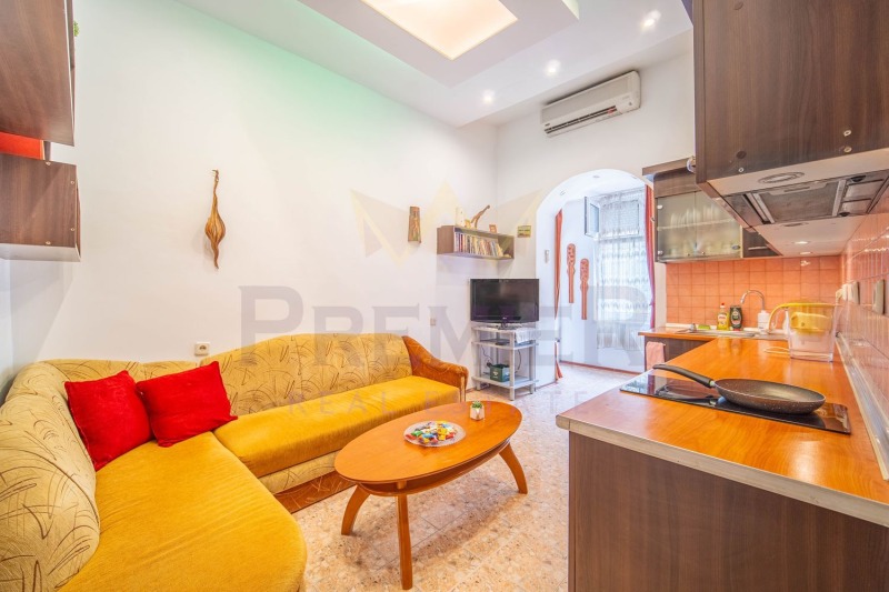 For Sale  1 bedroom Varna , Tsentar , 39 sq.m | 58303325 - image [3]