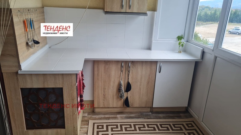 Продава 3-СТАЕН, гр. Кърджали, Възрожденци, снимка 4 - Aпартаменти - 47606947