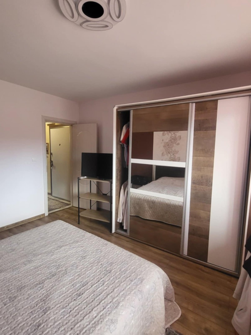 Продава 3-СТАЕН, гр. Плевен, Идеален център, снимка 9 - Апартаменти - 52533613