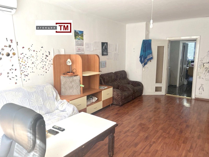 Продава  4-стаен град Стара Загора , Три чучура - юг , 80 кв.м | 63850175