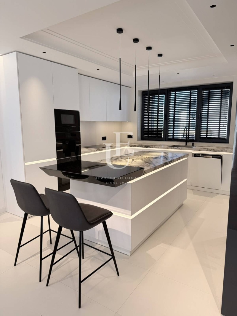 Продава КЪЩА, гр. София, Симеоново, снимка 2 - Къщи - 52127136