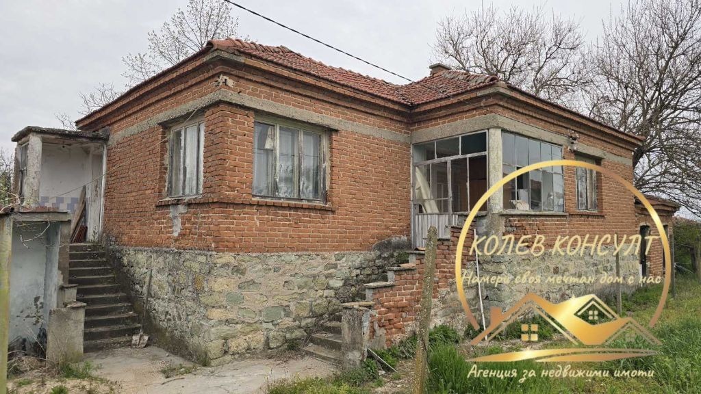 Продава КЪЩА, с. Сива река, област Хасково