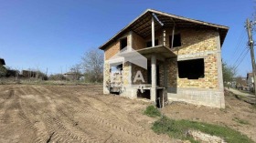 Maison Ivanovo, région Roussé