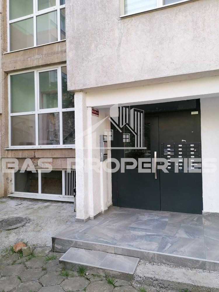 Продава 3-СТАЕН, гр. София, Света Троица, снимка 11 - Апартаменти - 54343140