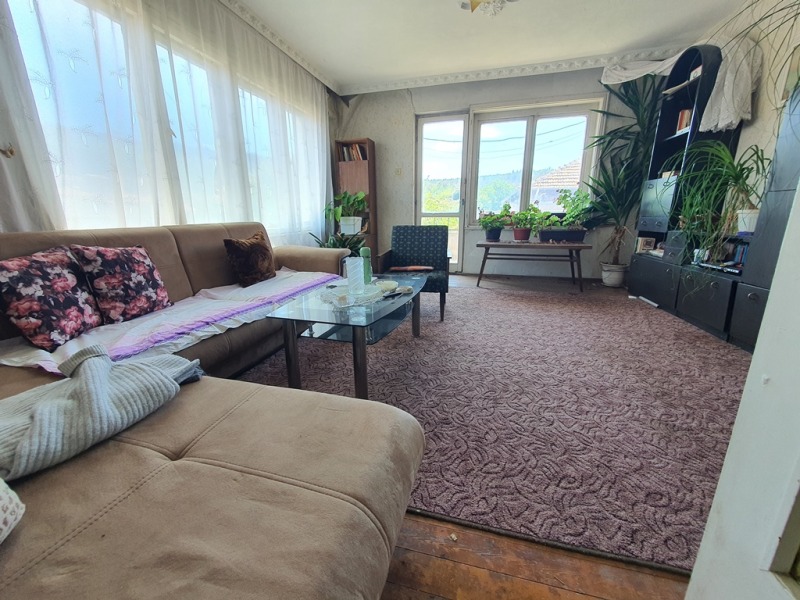 De vânzare  3 dormitoare Varna , Asparuhovo , 170 mp | 99357106