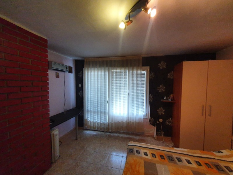 Till salu  Hus region Plovdiv , Kostievo , 236 kvm | 32258901 - bild [9]