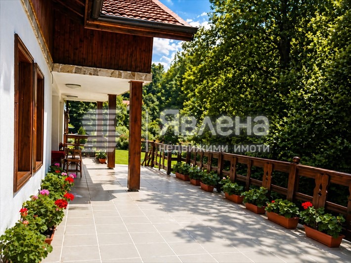 Продава КЪЩА, гр. Калофер, област Пловдив, снимка 3 - Къщи - 55619534