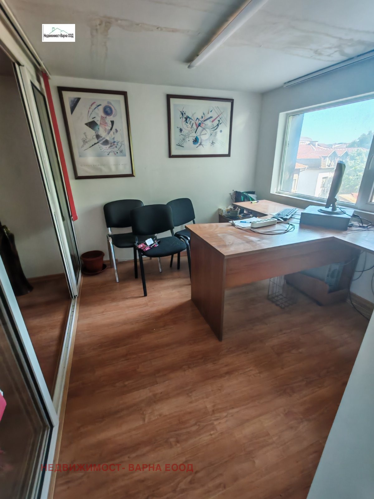 Продава АТЕЛИЕ, ТАВАН, гр. Варна, Гръцка махала, снимка 3 - Апартаменти - 54607299