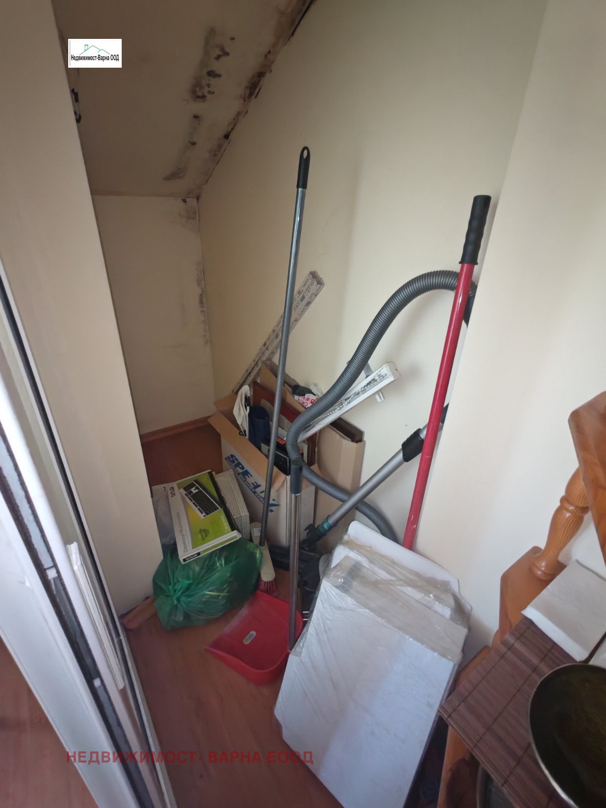Продава АТЕЛИЕ, ТАВАН, гр. Варна, Гръцка махала, снимка 8 - Апартаменти - 54607299
