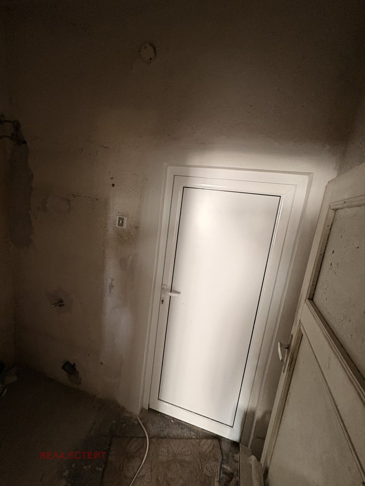Продава ЕТАЖ ОТ КЪЩА, гр. Велинград, област Пазарджик, снимка 15 - Етаж от къща - 55831653