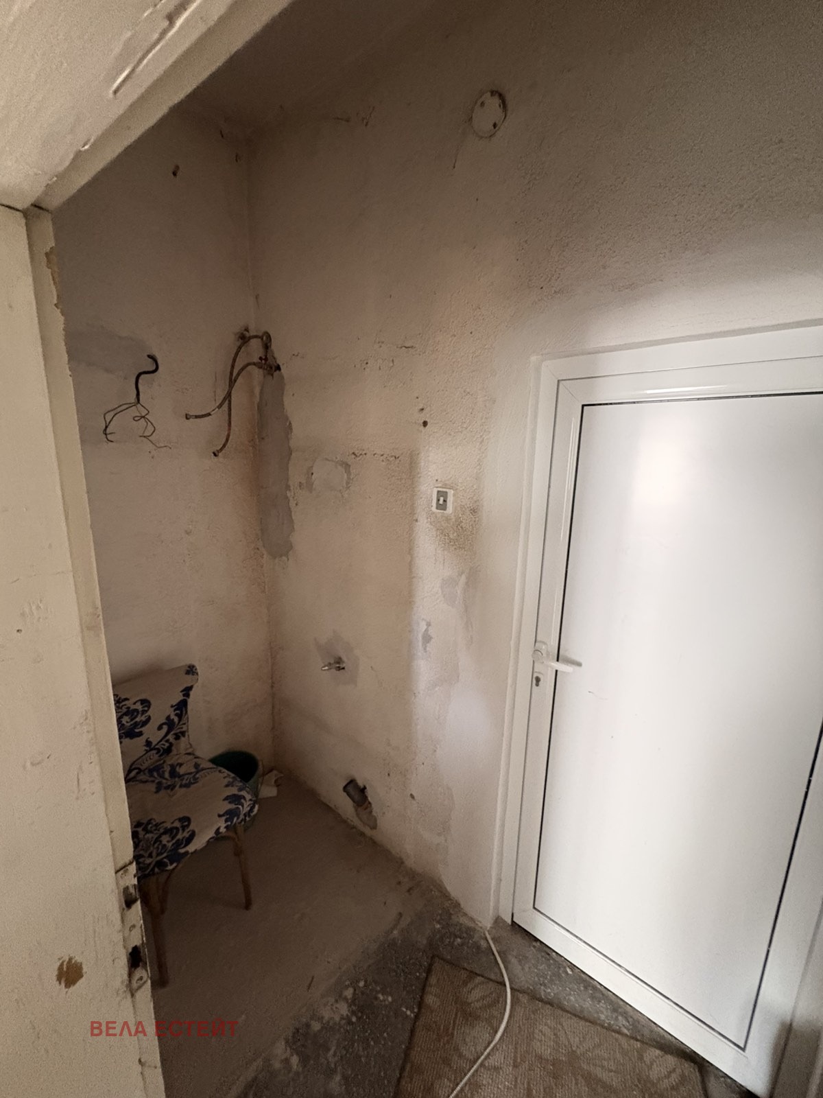 Продава ЕТАЖ ОТ КЪЩА, гр. Велинград, област Пазарджик, снимка 16 - Етаж от къща - 55831653
