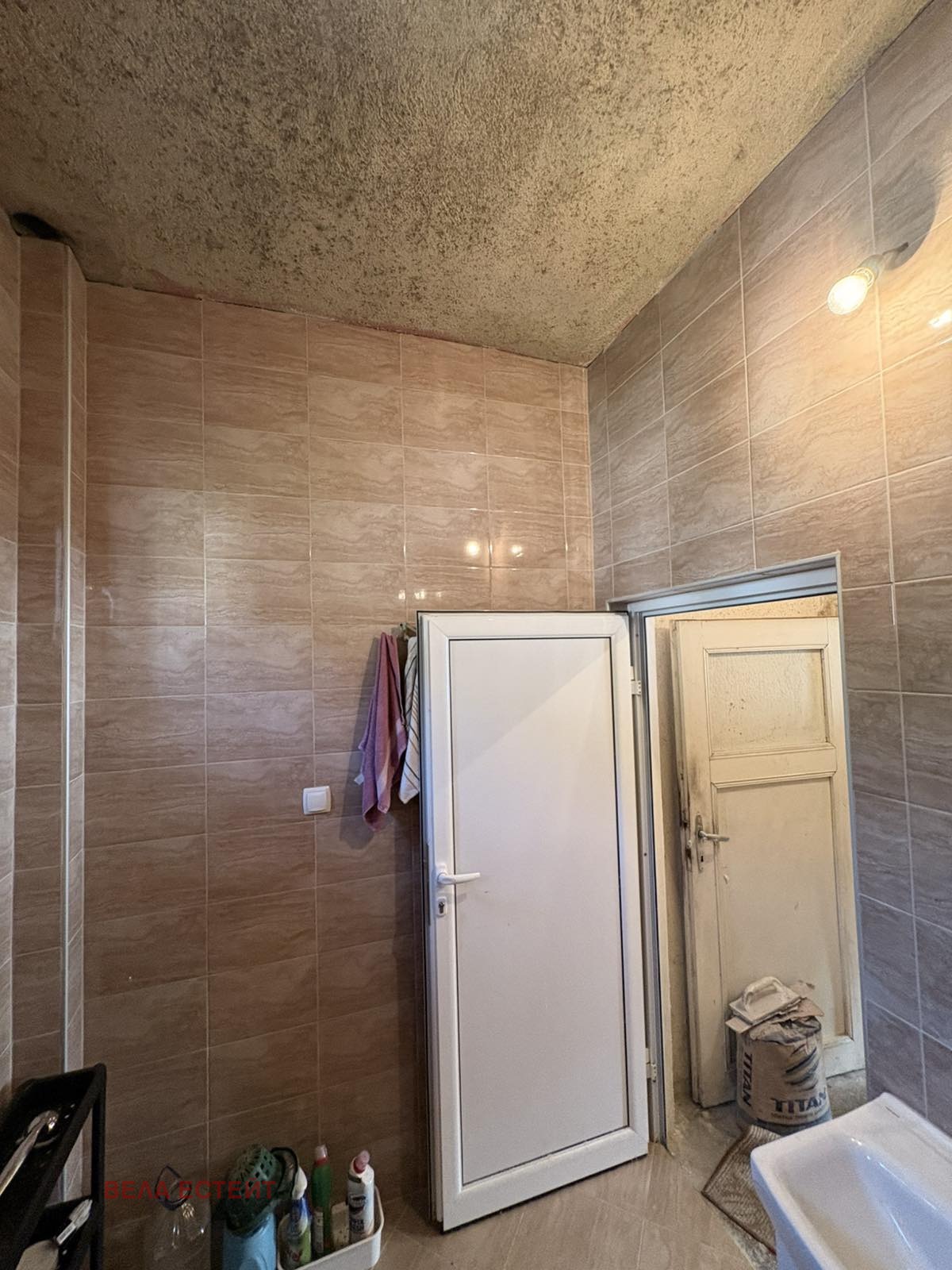 Продава ЕТАЖ ОТ КЪЩА, гр. Велинград, област Пазарджик, снимка 13 - Етаж от къща - 55831653
