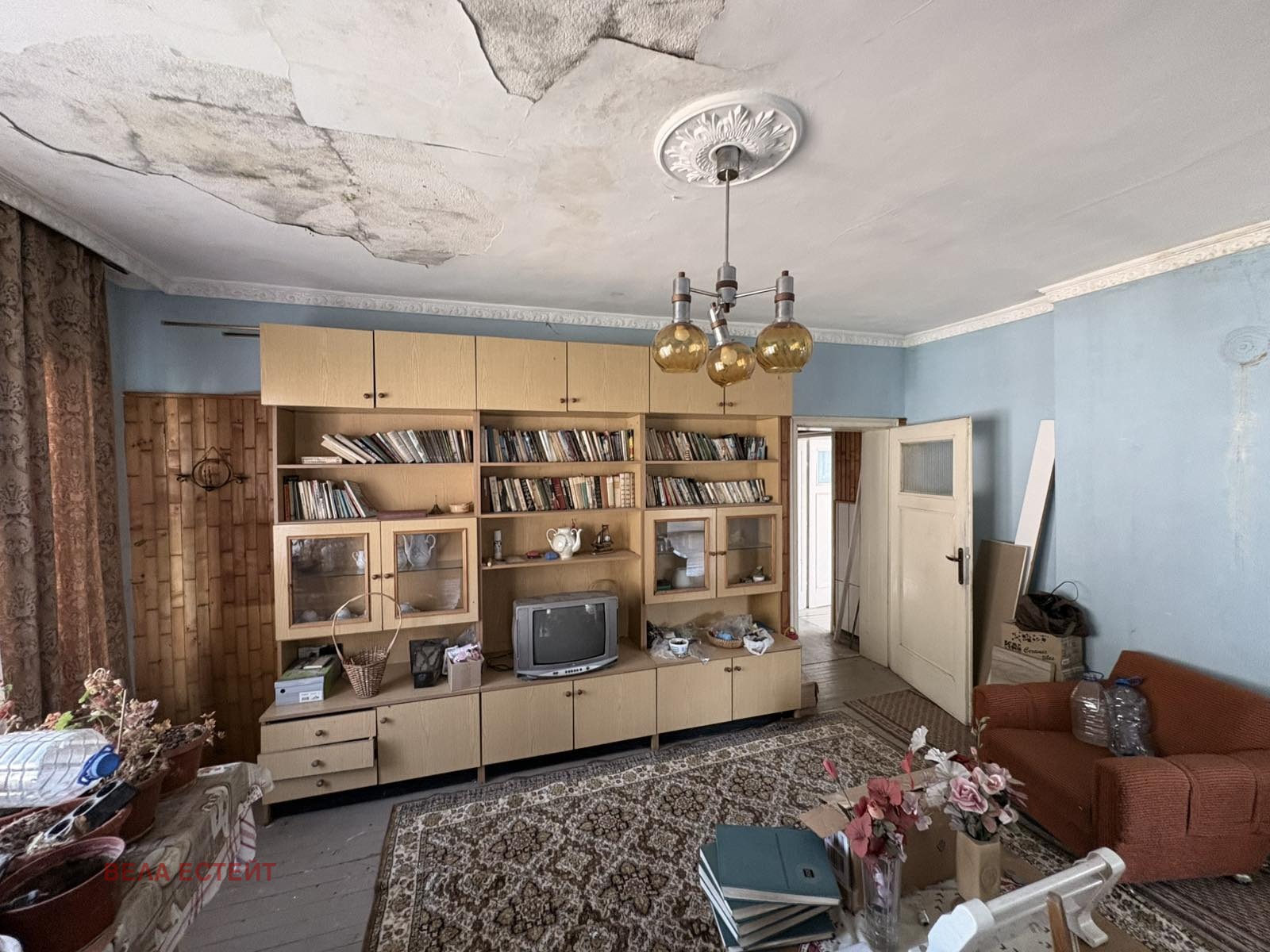 Продава ЕТАЖ ОТ КЪЩА, гр. Велинград, област Пазарджик, снимка 4 - Етаж от къща - 55831653