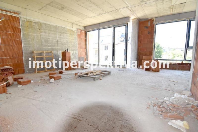 Продава 3-СТАЕН, гр. Пловдив, Кючук Париж, снимка 2 - Апартаменти - 55275788