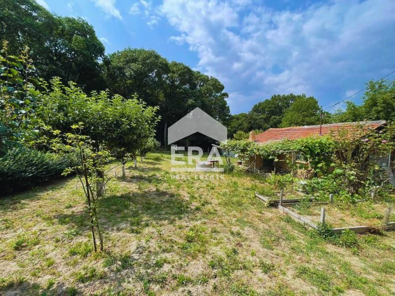 Продава  Парцел град Варна , м-т Боровец - север , 1229 кв.м | 84503304