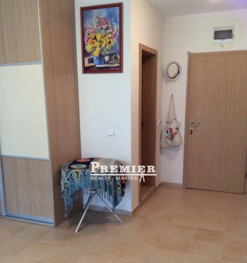 For Sale  Studio region Burgas , k.k. Slanchev bryag , 30 sq.m | 98679886