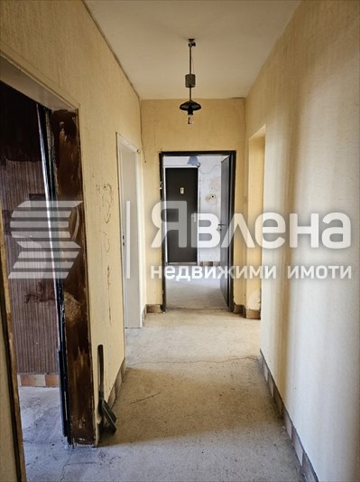 Продава 3-СТАЕН, гр. София, Лагера, снимка 4 - Aпартаменти - 47503134