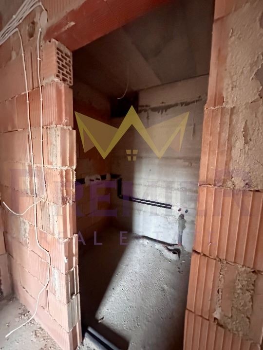 Προς πώληση  3 υπνοδωμάτια Βαρνα , Βαζαρ Λεβσκη , 97 τ.μ | 79942265 - εικόνα [2]