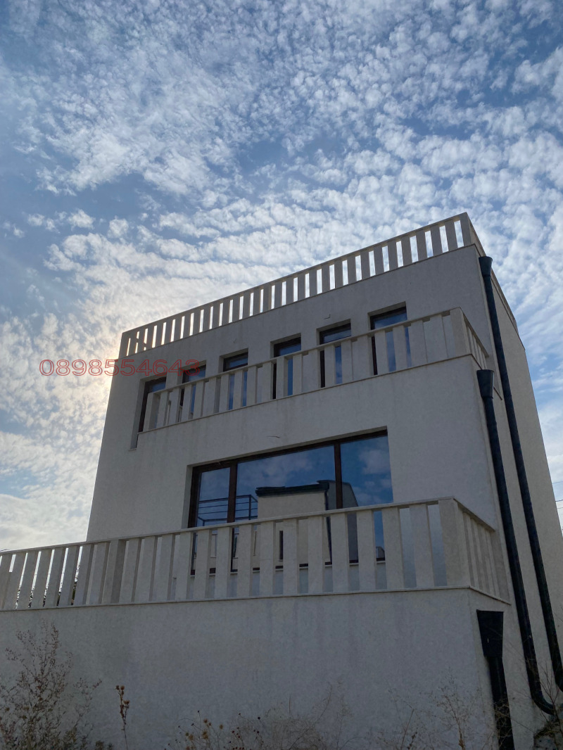 Продава КЪЩА, с. Каменар, област Бургас