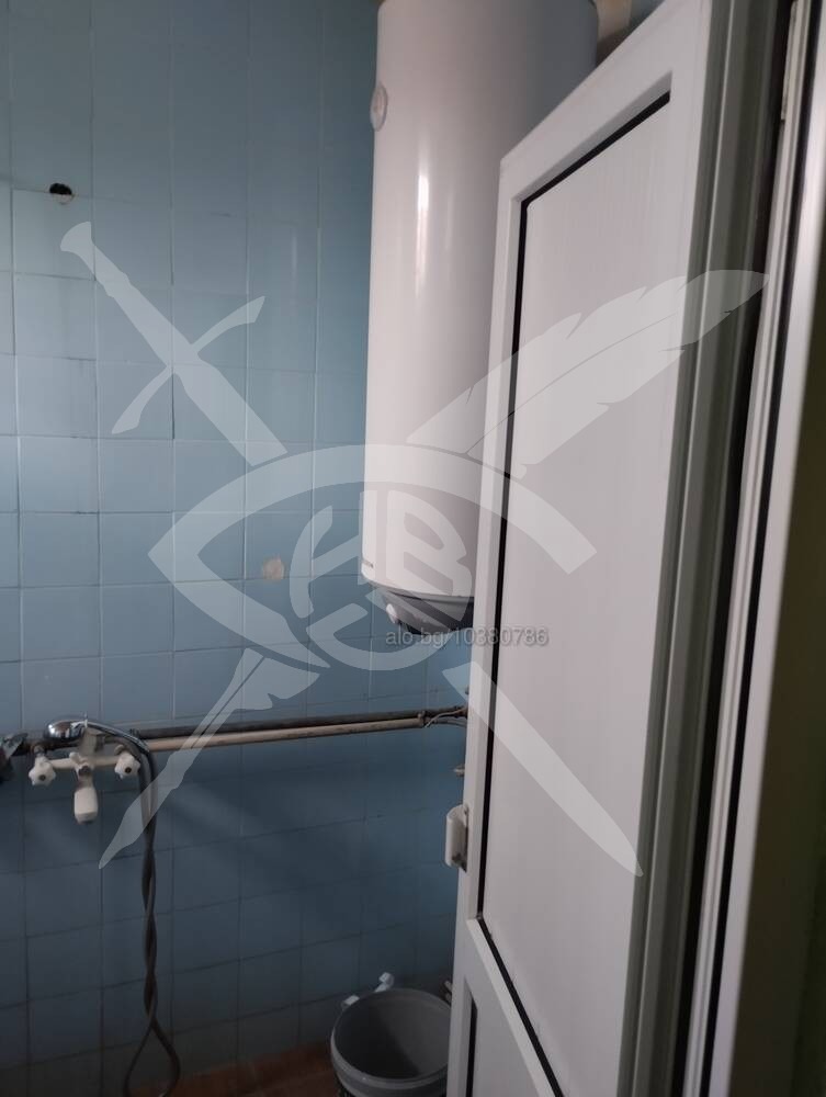 Продава КЪЩА, гр. Айтос, област Бургас, снимка 8 - Къщи - 52625757