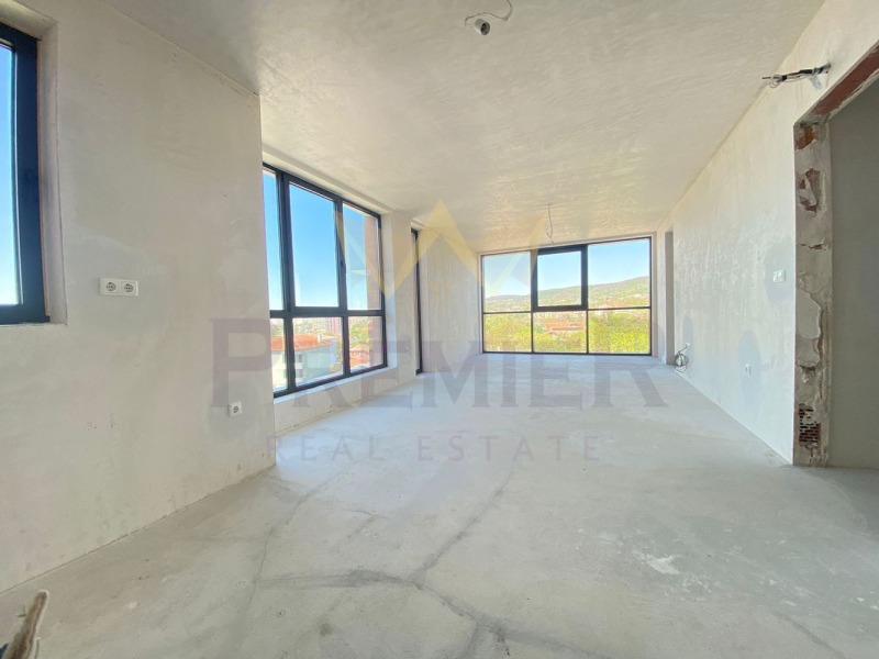 Продава 3-СТАЕН в град Варна, Бриз - 101 кв.м / 210 000 € » 410 724.30 лв., ИМОТИ ПРЕМИЕР