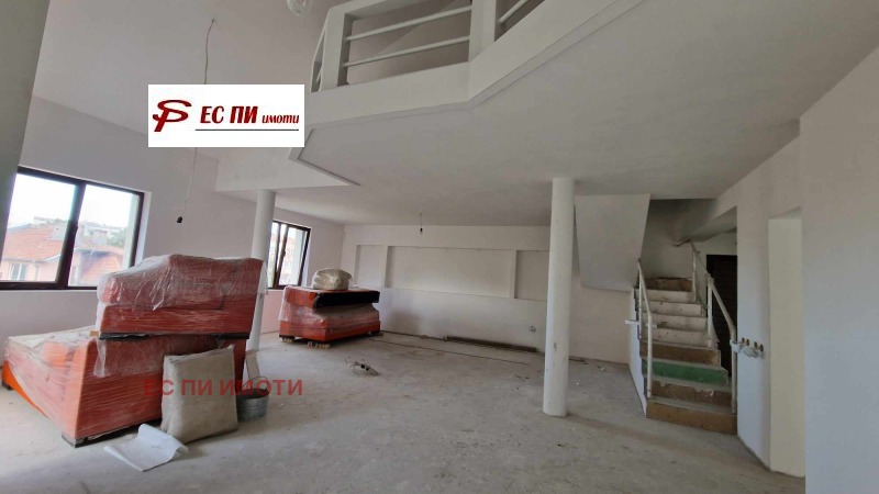 De vânzare  Maisonette Ruse , Țentâr , 314 mp | 40621086