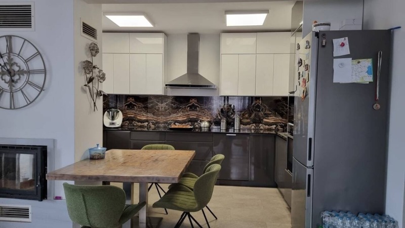 À venda  Casa região Burgas , Pomorie , 164 m² | 47020146