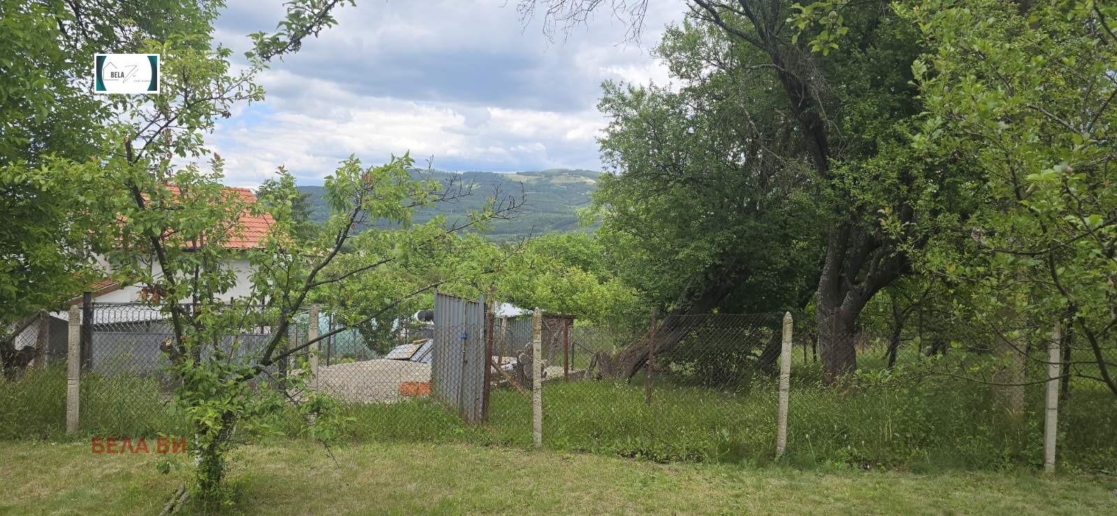 Продава ВИЛА, с. Николаево, област Перник, снимка 13 - Вили - 54911809