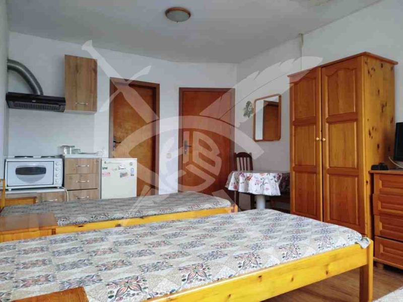 Продава КЪЩА в област Бургас, гр. Приморско - 611 кв.м / 825 000 € » 1 613 559.75 лв., ЕКС НВД БУРГАС ООД