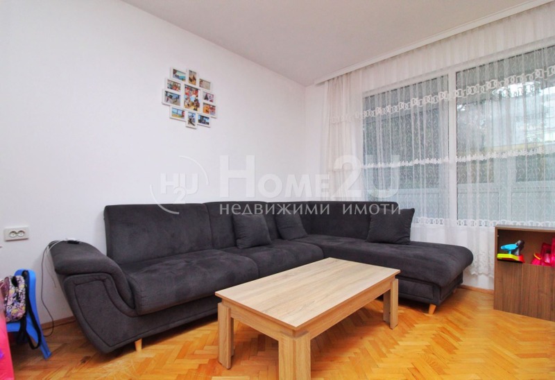Продава  2-стаен град Пловдив , Кючук Париж , 64 кв.м | 28373371 - изображение [2]