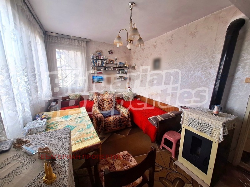 Продава 2-СТАЕН, гр. Велико Търново, Стара част, снимка 7 - Апартаменти - 53377373