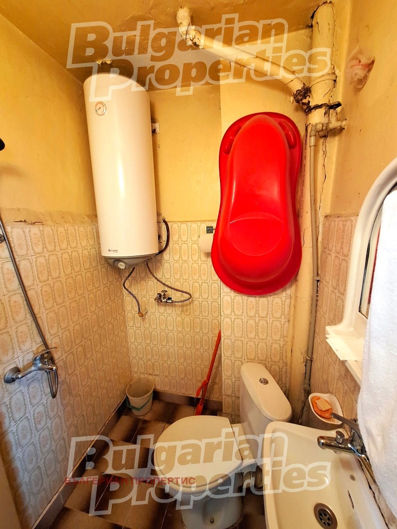 Продава 2-СТАЕН, гр. Велико Търново, Стара част, снимка 9 - Апартаменти - 53377373