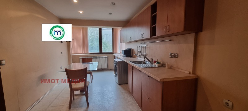 Продава КЪЩА, гр. Пазарджик, Идеален център, снимка 2 - Къщи - 52478333