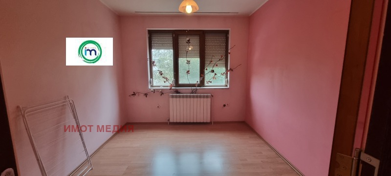 Продава КЪЩА, гр. Пазарджик, Идеален център, снимка 3 - Къщи - 52478333