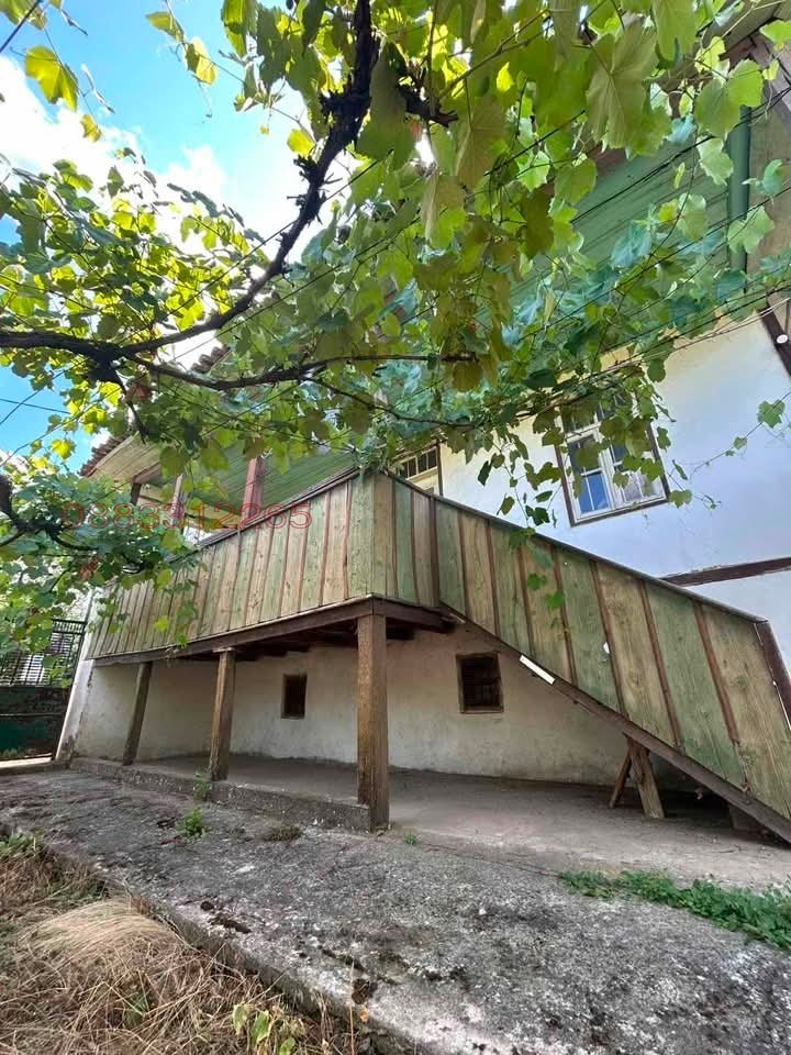 Продава КЪЩА, с. Козаревец, област Велико Търново, снимка 2 - Къщи - 55377542
