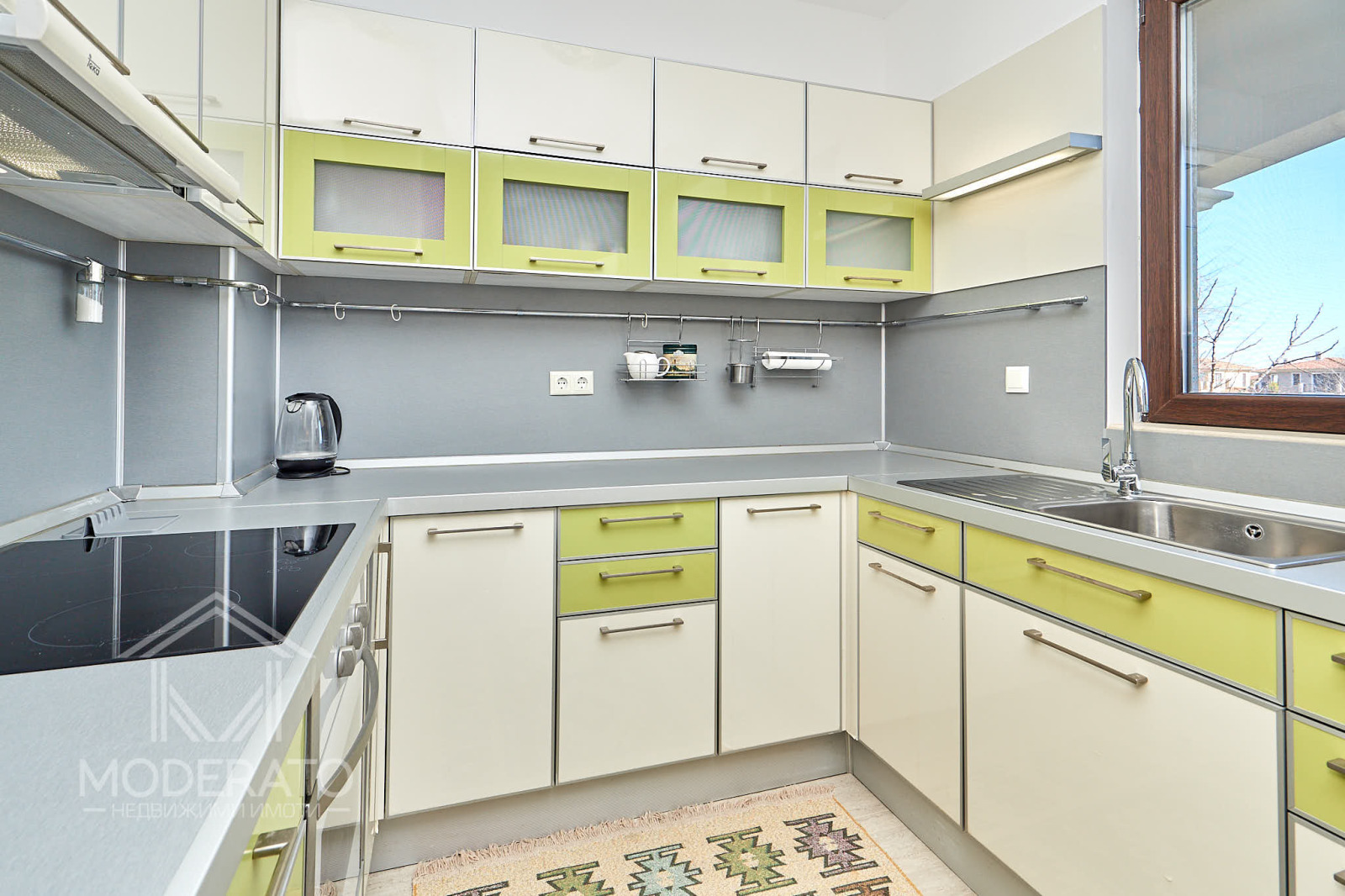 Продава КЪЩА, гр. Поморие, област Бургас, снимка 4 - Къщи - 54120018