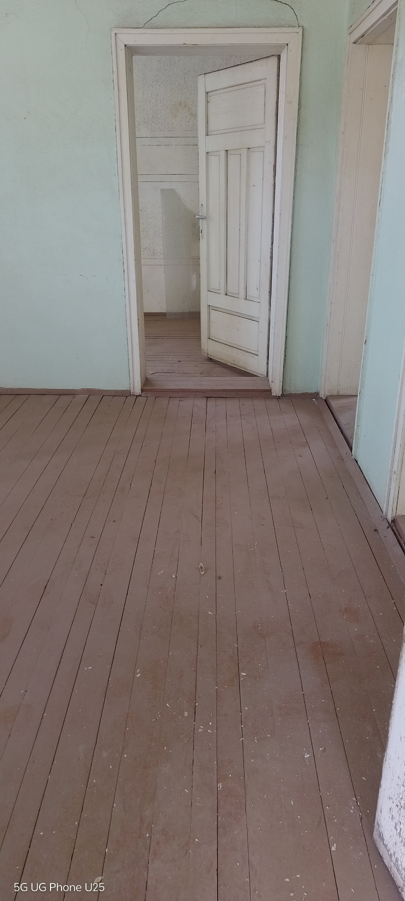 Продава КЪЩА, с. Винарово, област Видин, снимка 2 - Къщи - 56038325