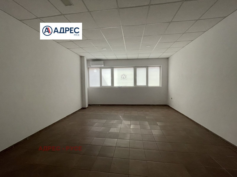 Продава ОФИС в град Русе, Център - 44 кв.м / 31 900 € » 62 390.98 лв., АДРЕС - РУСЕ
