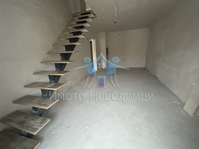 Maisonette Divizionna bolnița, Șumen 1