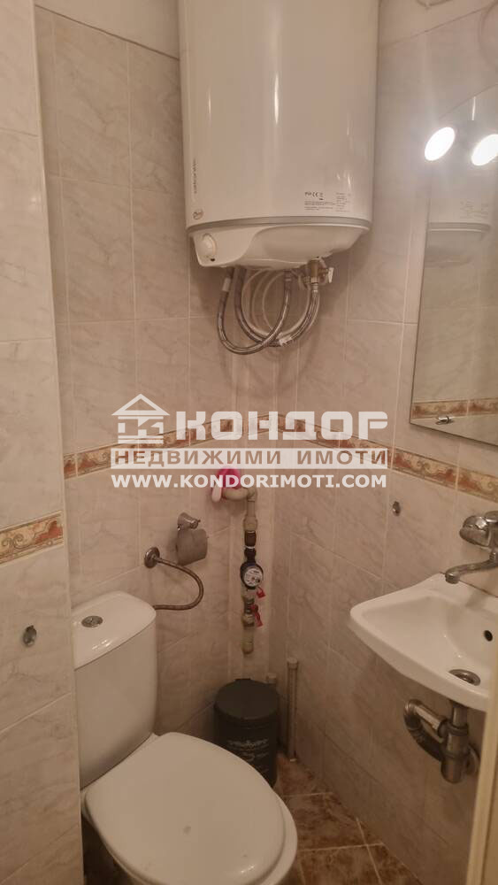 Продава  1-стаен град Пловдив , Кършияка , 40 кв.м | 56693205 - изображение [4]
