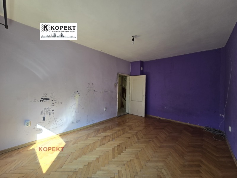 Продава  2-стаен град Плевен , Сторгозия , 62 кв.м | 55758688 - изображение [2]