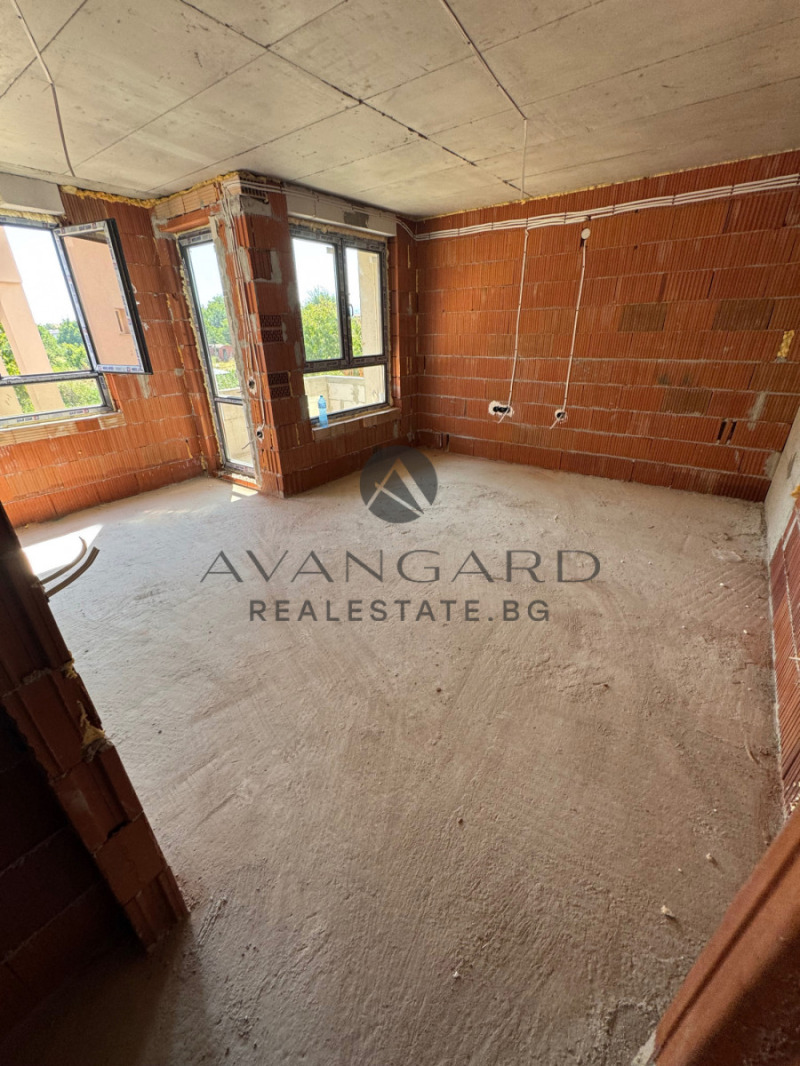 Продава 2-СТАЕН, гр. Пловдив, Прослав, снимка 2 - Апартаменти - 52693194