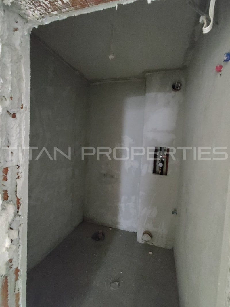 For Sale  2 bedroom Plovdiv , Marasha , 89 sq.m | 26992649 - image [8]