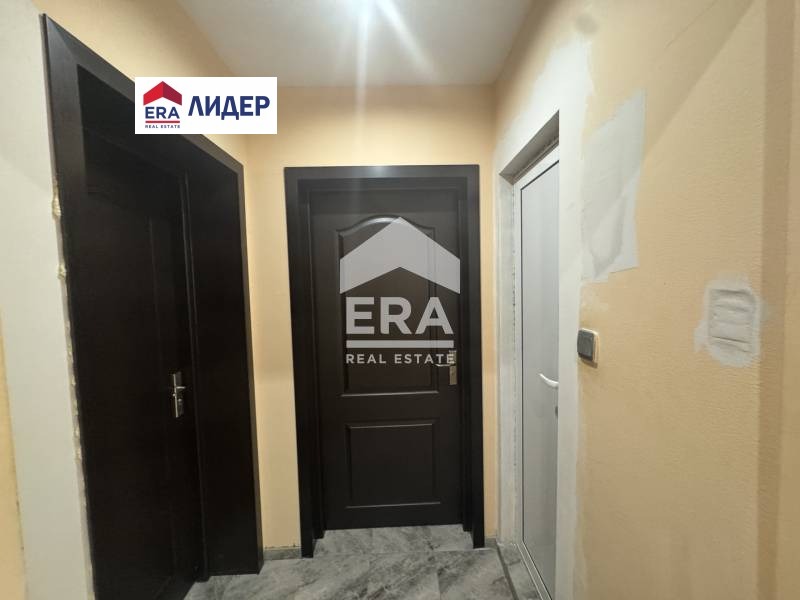 Продава  4-стаен град Русе , Дружба 3 , 101 кв.м | 36235150 - изображение [15]