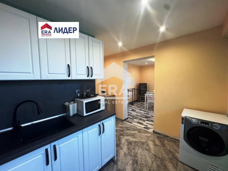 Продава  4-стаен град Русе , Дружба 3 , 101 кв.м | 36235150 - изображение [7]