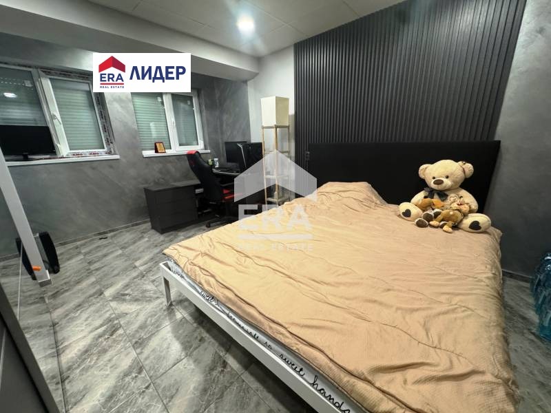 Продава  4-стаен град Русе , Дружба 3 , 101 кв.м | 36235150 - изображение [13]
