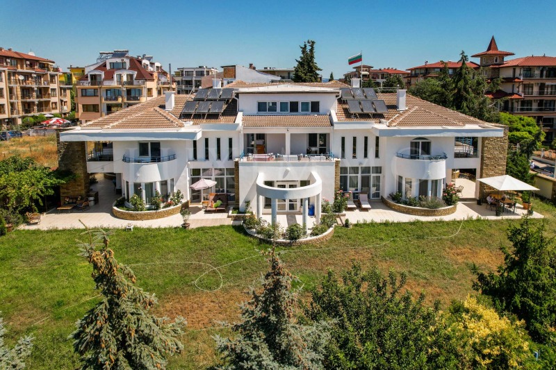 Продава КЪЩА, област Бургас, с. Равда • 10000000 € • 96850931 — Holmes.bg
