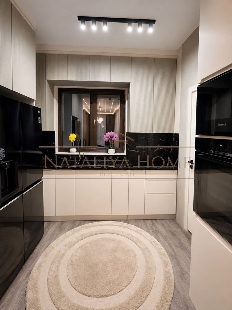 Продава КЪЩА, гр. Бургас, Сарафово, снимка 3 - Къщи - 55026653