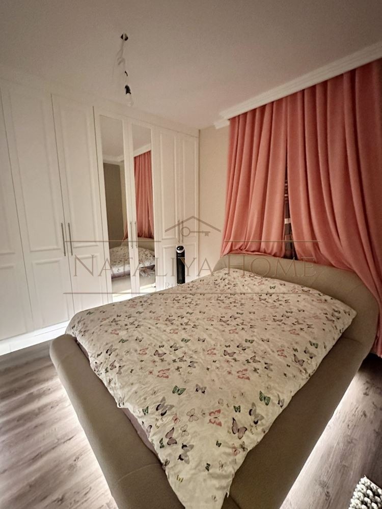 Продава КЪЩА, гр. Бургас, Сарафово, снимка 4 - Къщи - 55026653