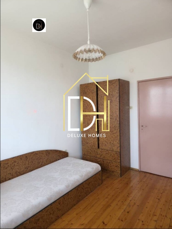 Продава КЪЩА, гр. Пловдив, Прослав, снимка 3 - Къщи - 55999979